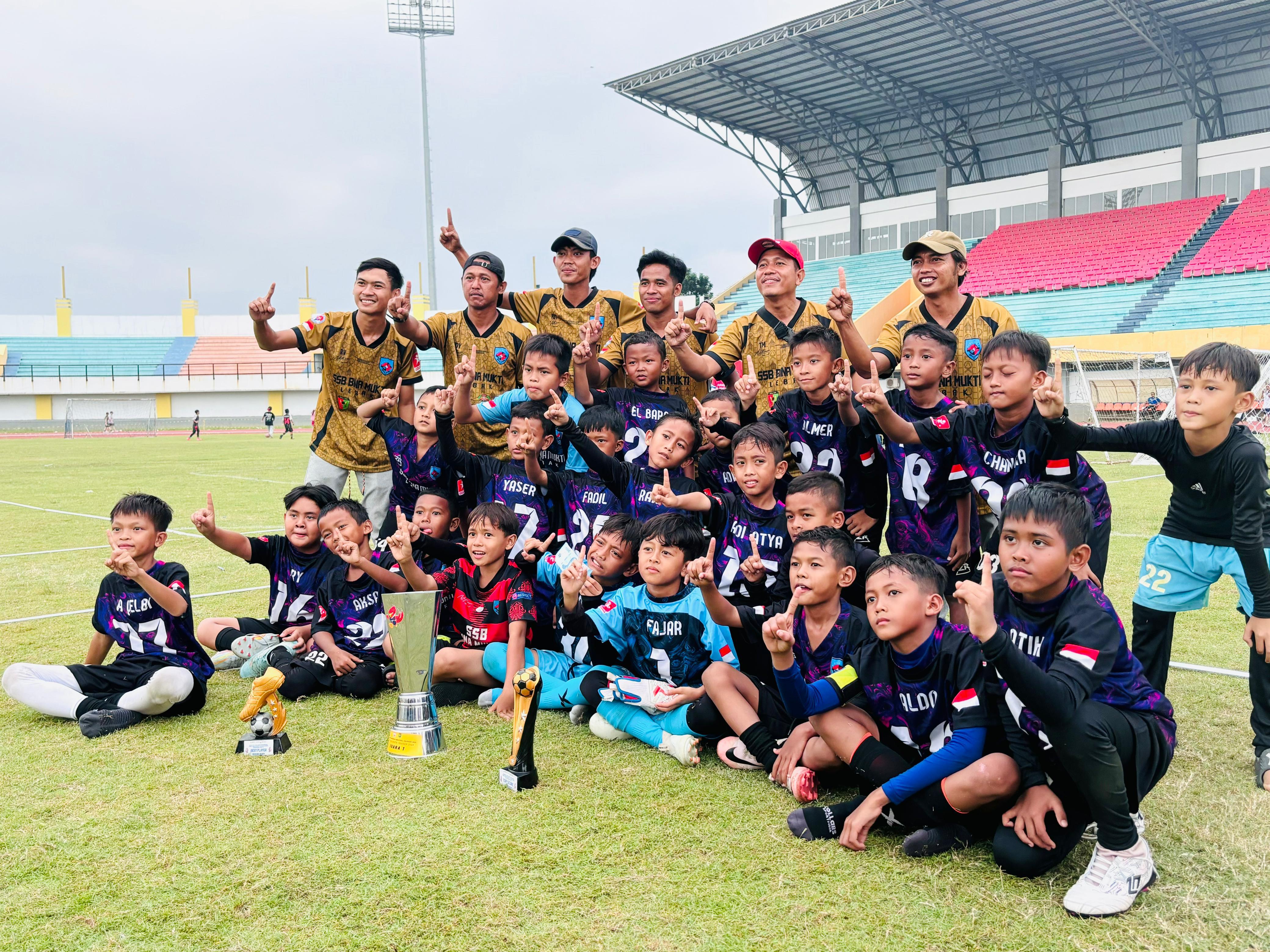 Trofi Juara